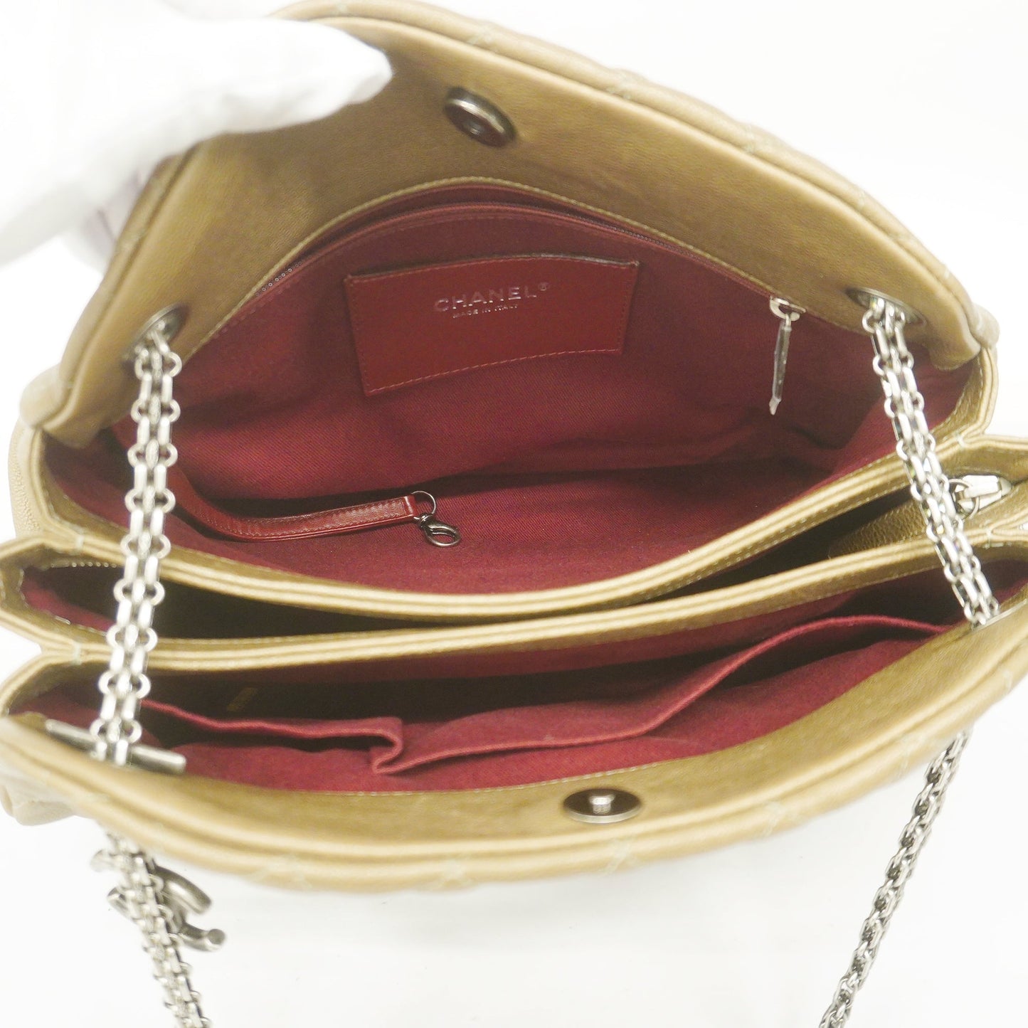 Luxury Chanel  Matelasse Chain Shoulder Women's Leather Shoulder Bag Khaki