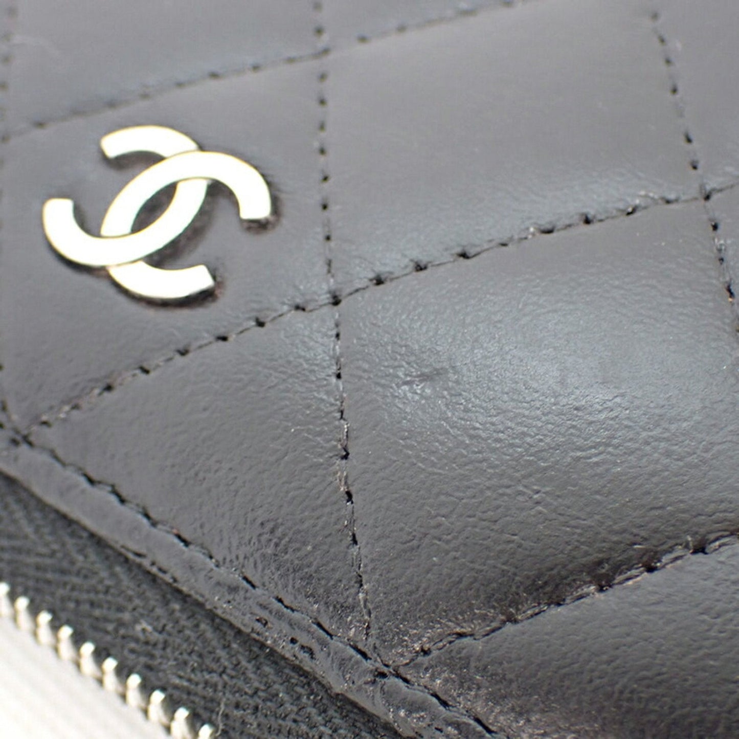 Luxury Chanel caviar skin matelasse black long wallet
