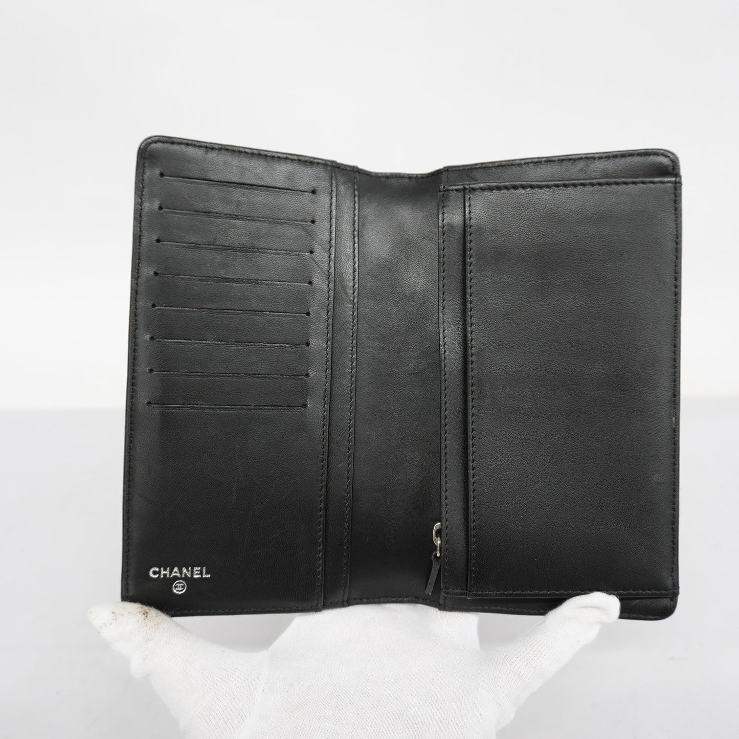 CHANEL  Icon Silver Metal Fittings Women's Patent Leather Long Wallet