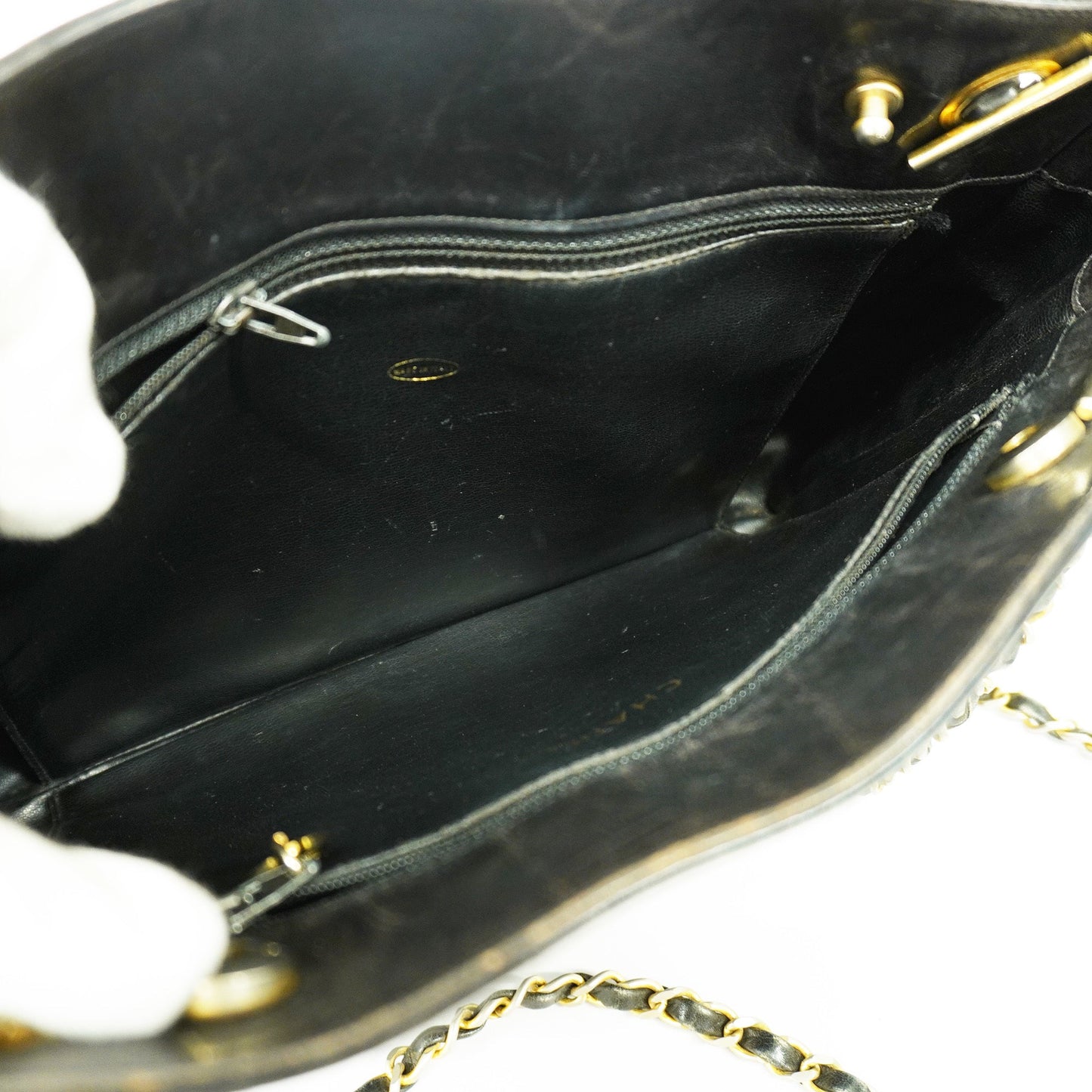 Luxury Chanel  Matelasse Fringed Chain Shoulder Lambskin Women's Shoulder Bag Black