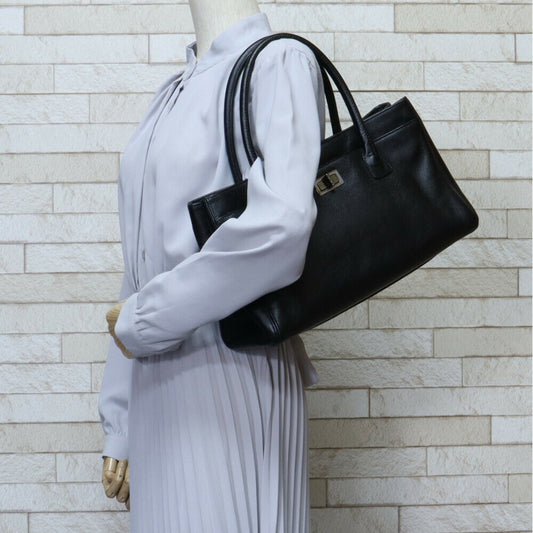 Luxury Chanel executive tote bag calf black ladies