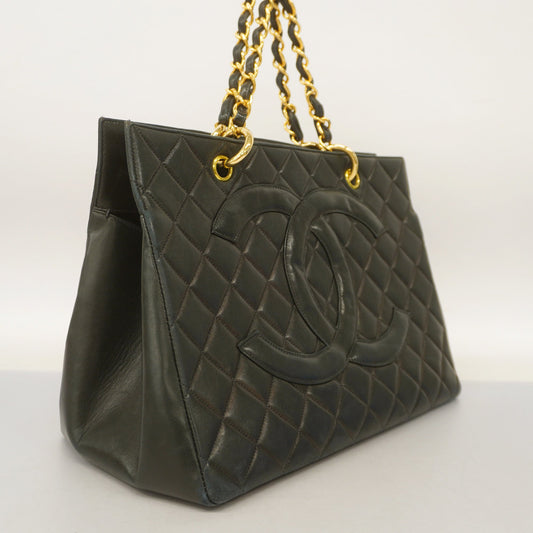 Luxury Chanel  Matelasse Chain Tote Bag Women's Leather Tote Bag Beige