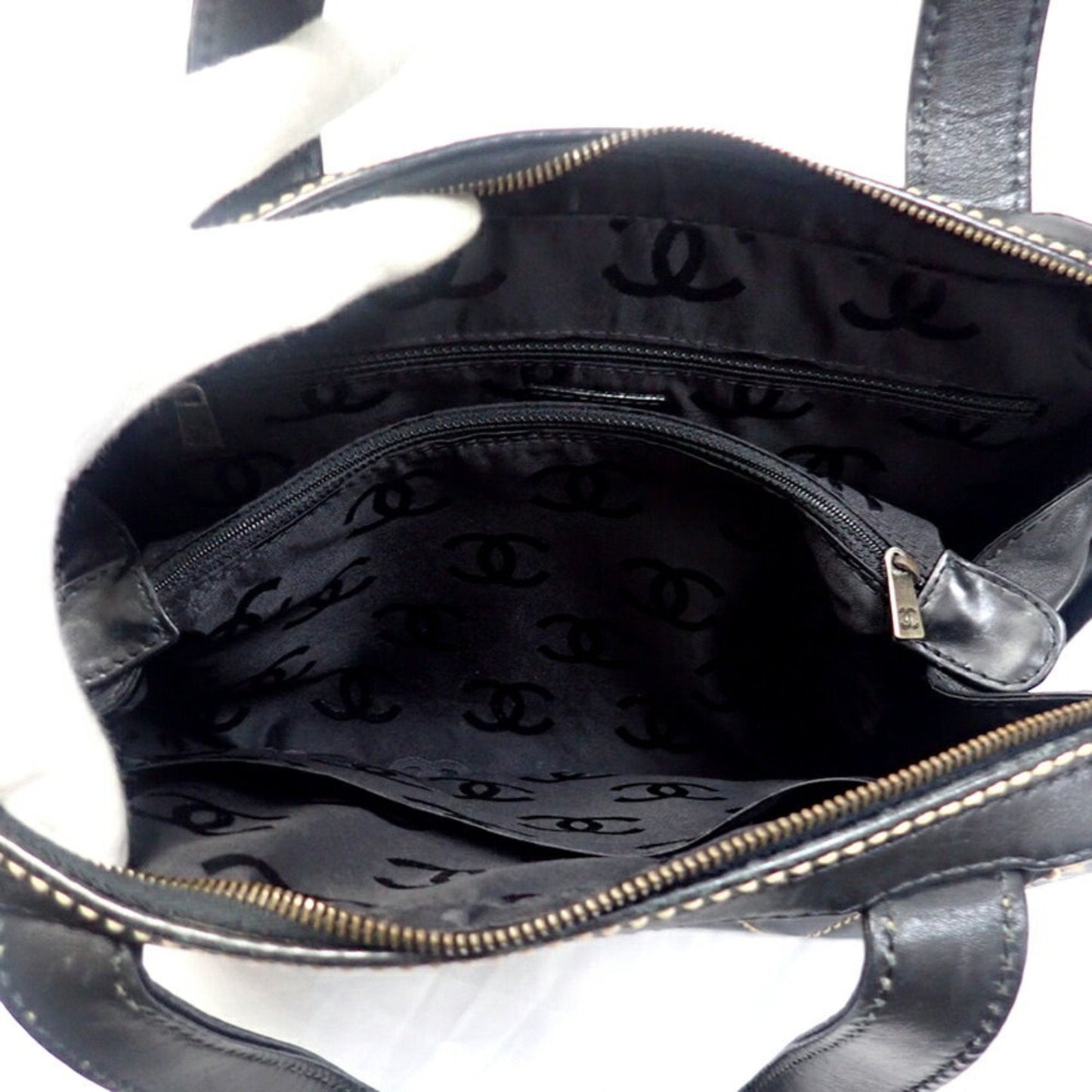 Luxury Chanel matelasse wild stitch calf leather handbag