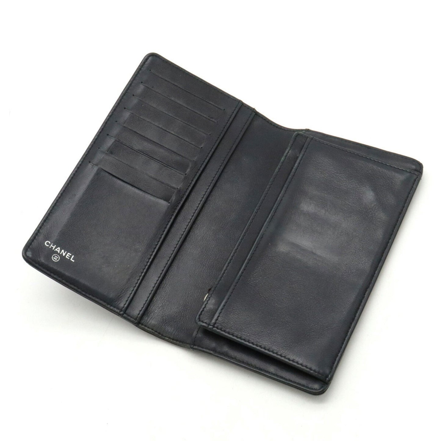 Luxury Chanel Camellia Motif Here Mark Bifold Patent Leather Enamel Black A36544