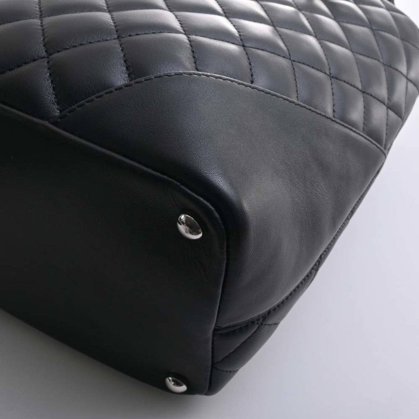 Luxury Chanel Leather Cambon Coco Mark Small Tote Bag Black Ladies