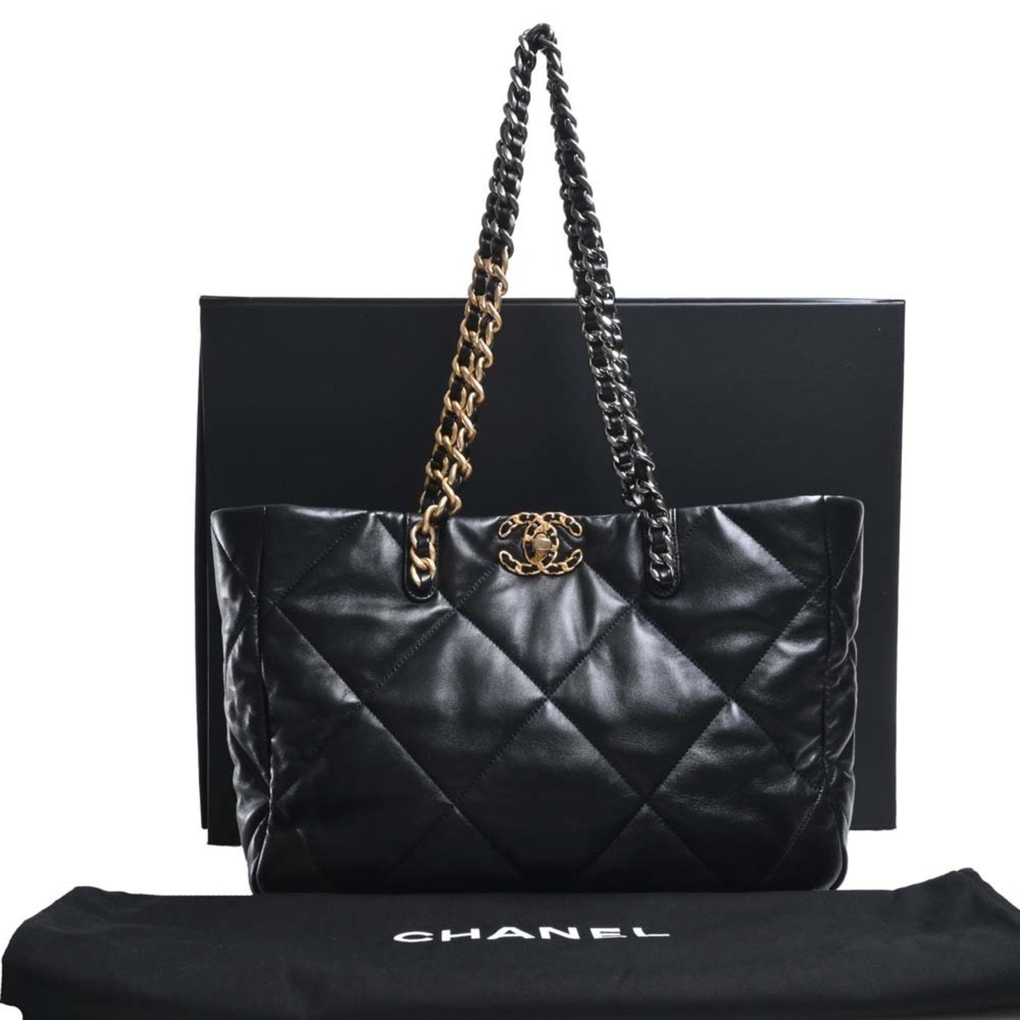 Luxury Chanel lambskin 19 bag coco mark chain shoulder AS3660 black ladies