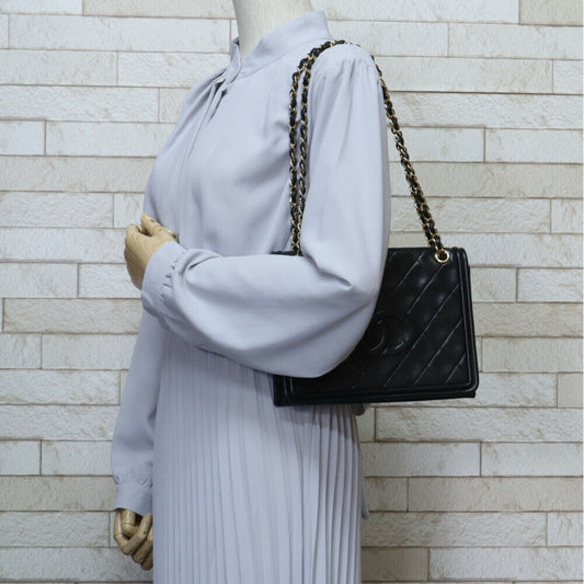 Luxury Chanel chain matelasse shoulder bag lambskin black ladies