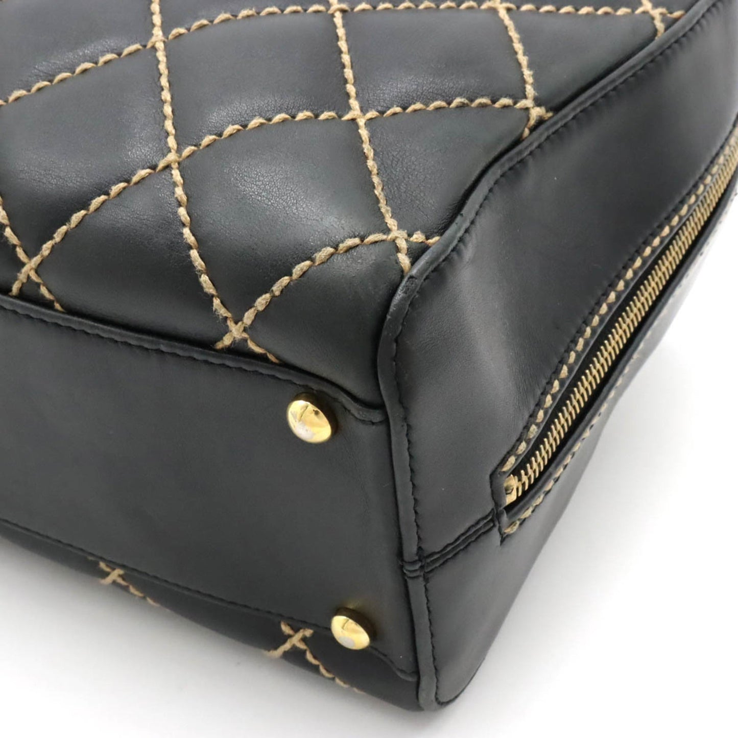 Luxury Chanel Wild Stitch Handbag Boston Bag Leather Black A14692