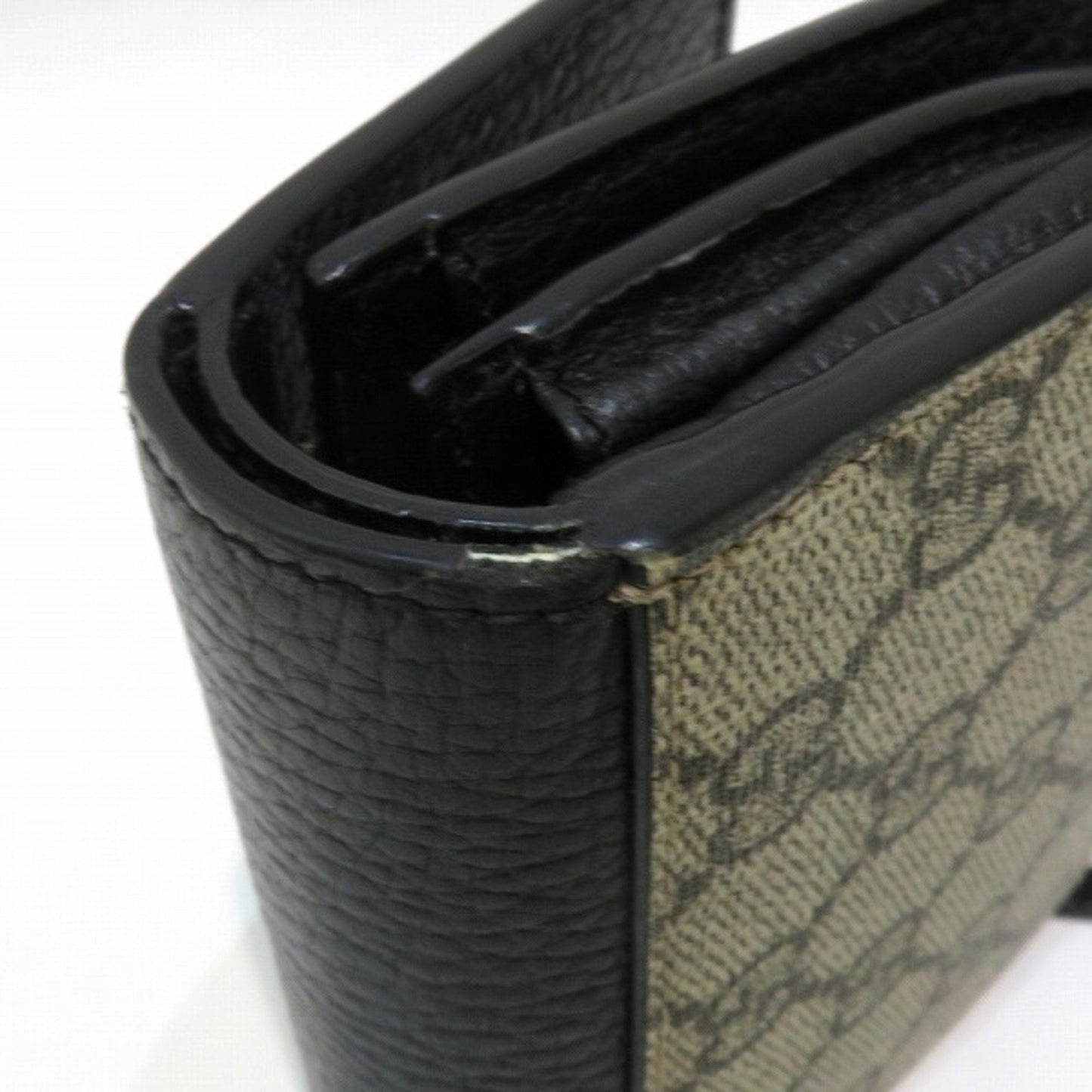 Luxury Gucci GG Marmont 598587 Bifold Wallet Ladies