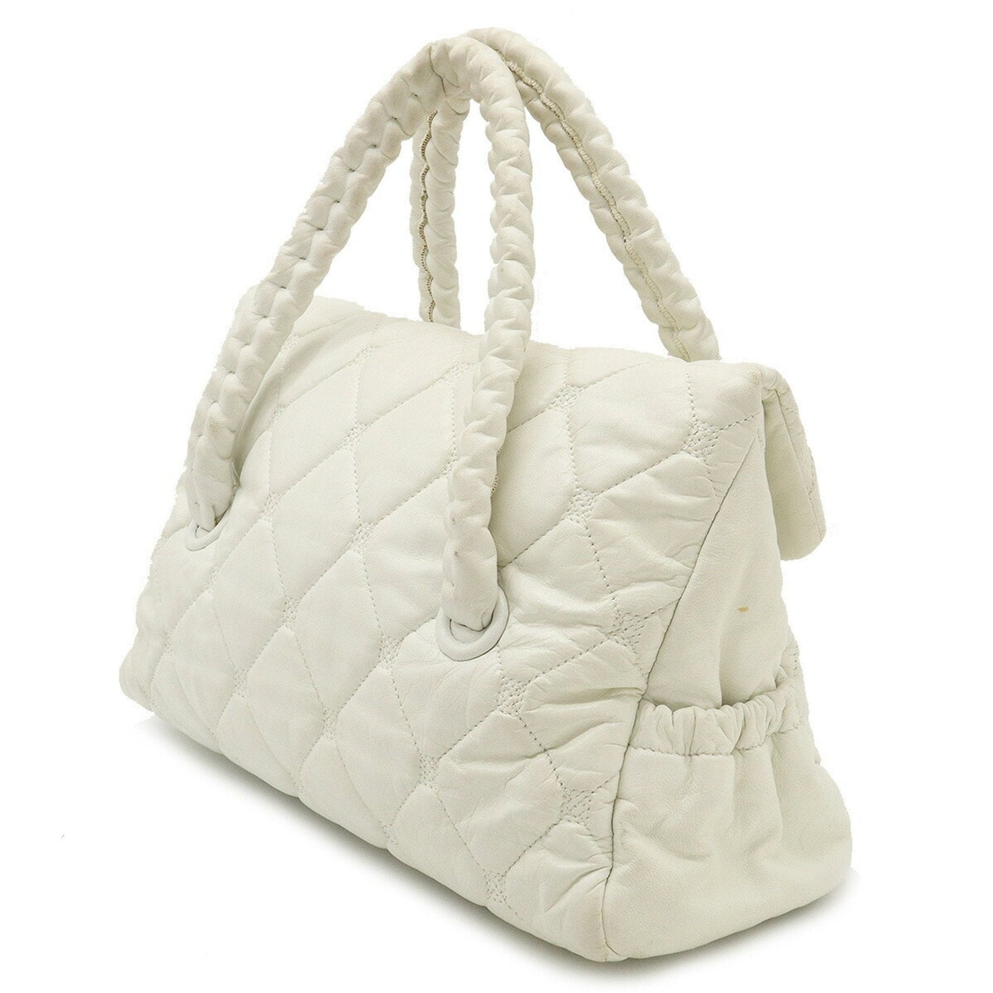 Luxury Chanel here mark handbag leather white