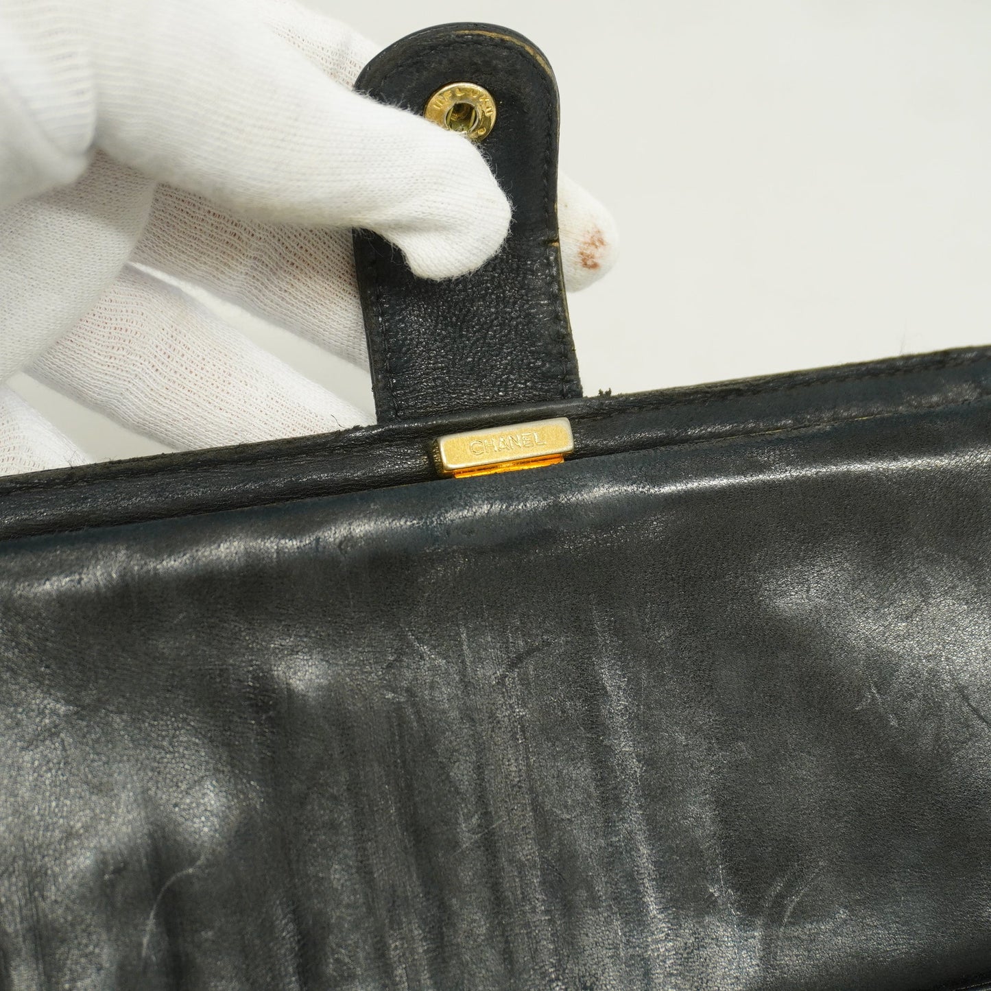 CHANEL[3cc2399]   long wallet caviar skin black gold metal
