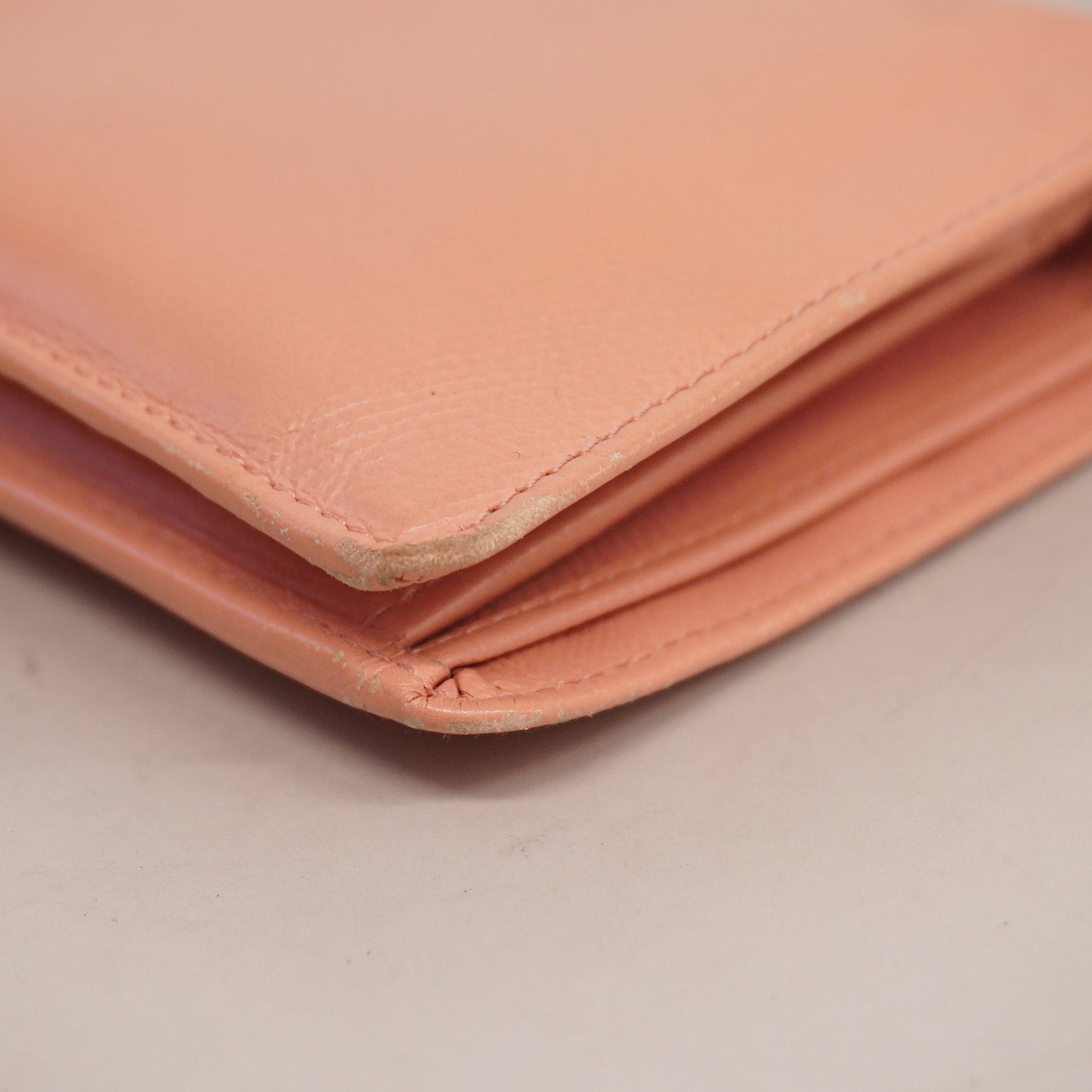 CHANEL  Coco Button Gold Hardware Women's Leather Long Wallet [bi-fold] Pink