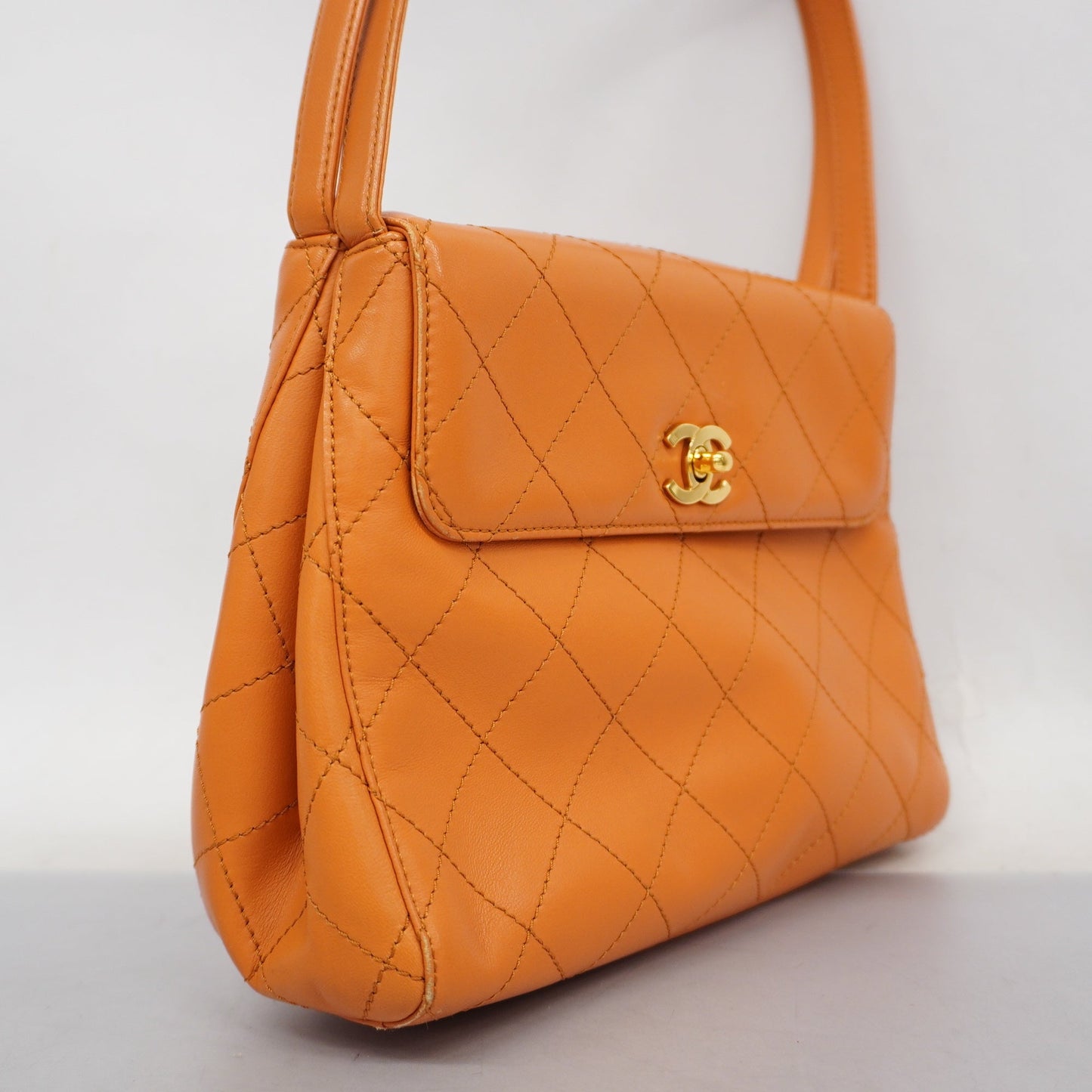 Luxury Chanel  Matelasse Women's Leather Handbag Orange