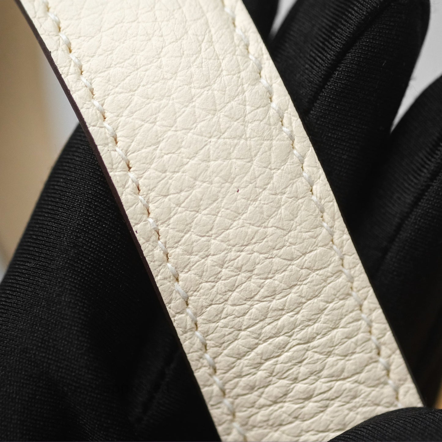 Hermès Picotin Lock 18 Nata I2 Taurillon Clemence Gold Hardware