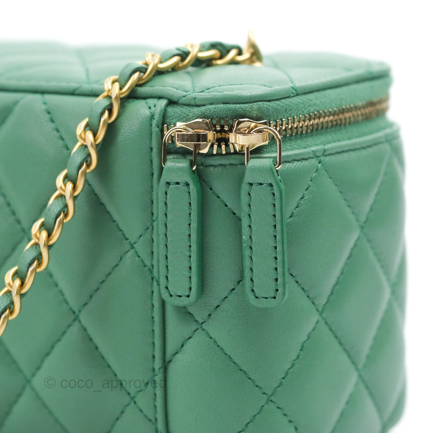 Chanel Vanity with Pearl Crush Chain Green Lambskin Aged Gold Hardware