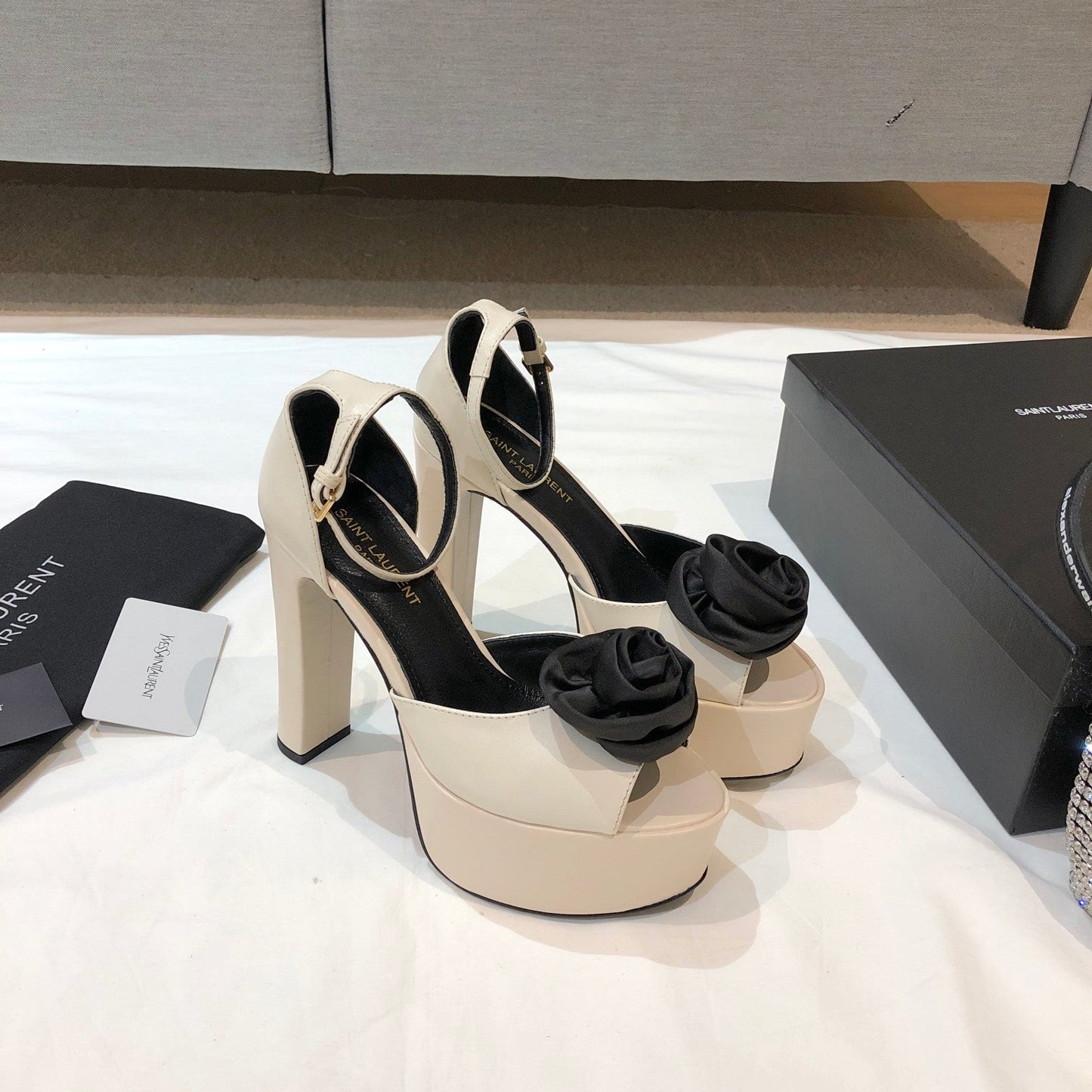 Luxury Saint Laurent SL IVY FLORAL 135 PLATFORM SANDAL CREAM CALFSKIN