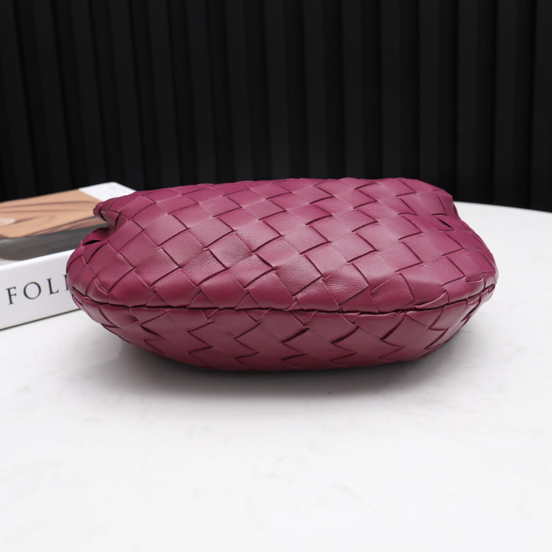 Luxury Bottega Veneta mini jodie 28 burgundy lambskin