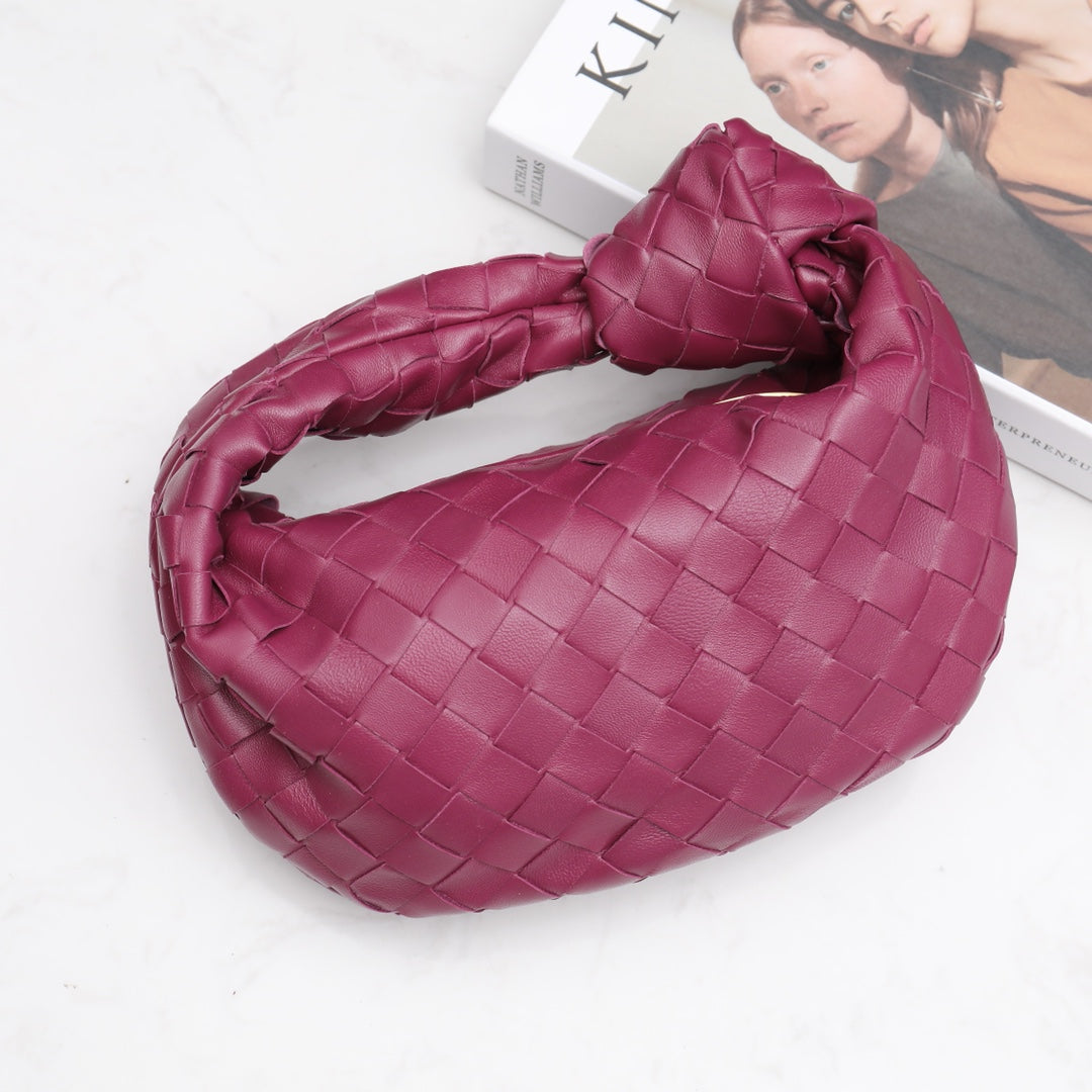 Luxury Bottega Veneta mini jodie 28 burgundy lambskin