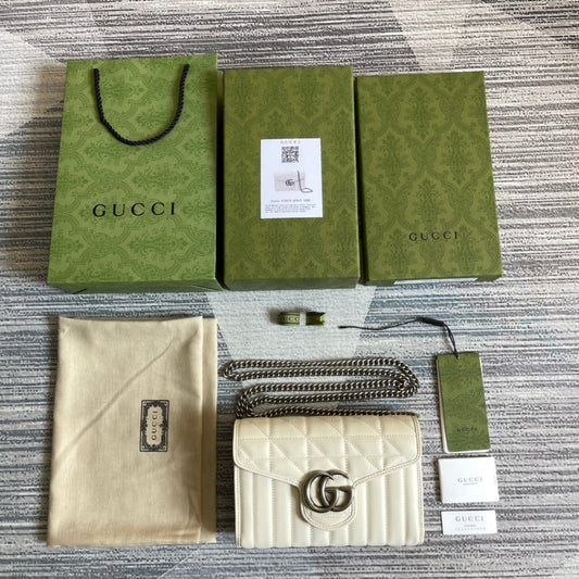 Luxury Gucci GG MARMONT MINI 20 SHOULDER BAG IN WHITE CALFSKIN