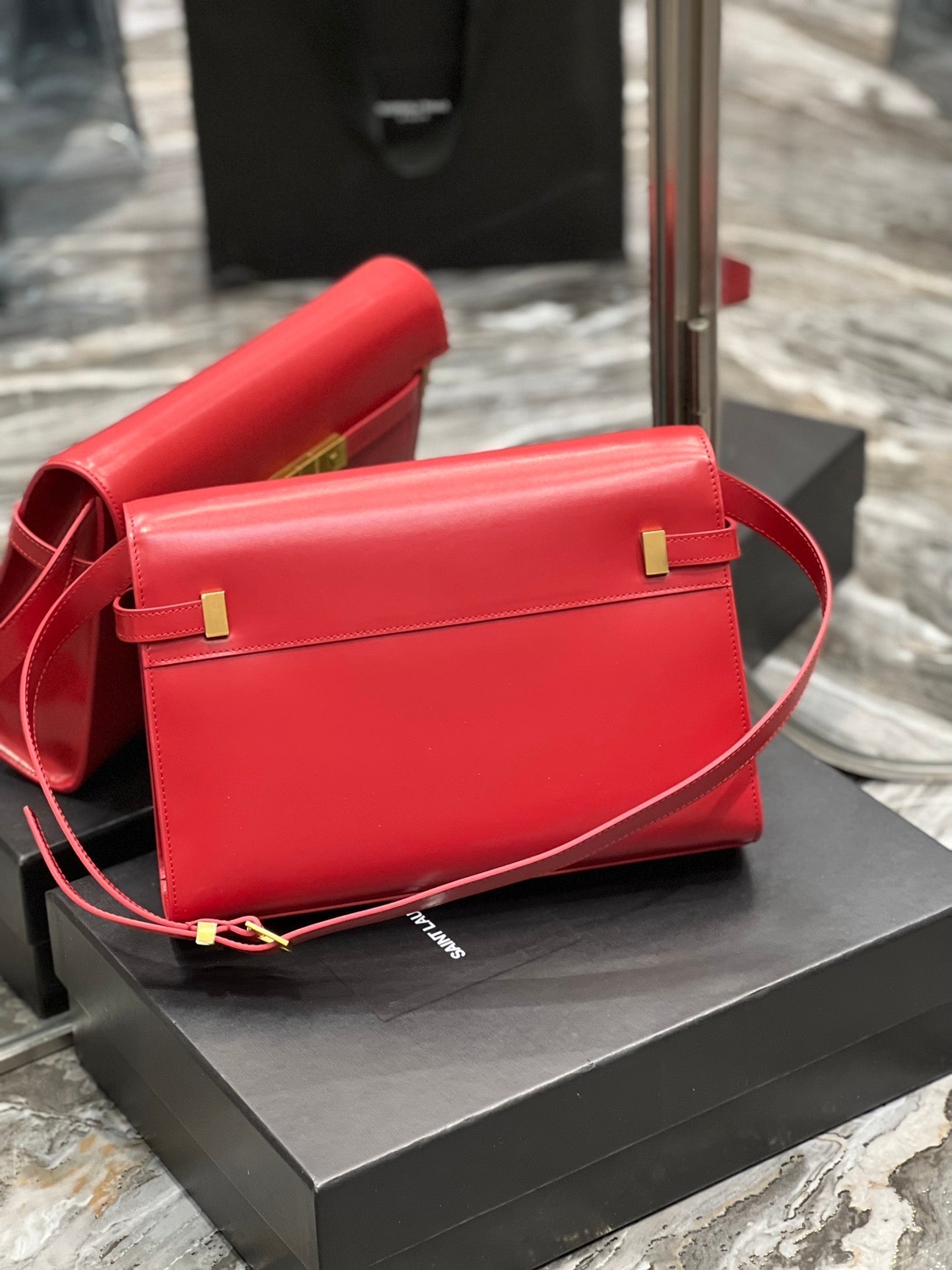 Luxury Saint Laurent MAHATTAN IN BOX 29 RED CALFSKIN GOLD HARDWARE