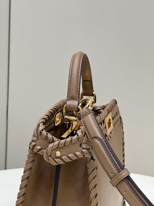 Luxury FendiPEEKABOO ISEEU 27 IN BROWN SMOOTH CALFSKIN WITH WOVEN TRIM GOLD HARDWARE
