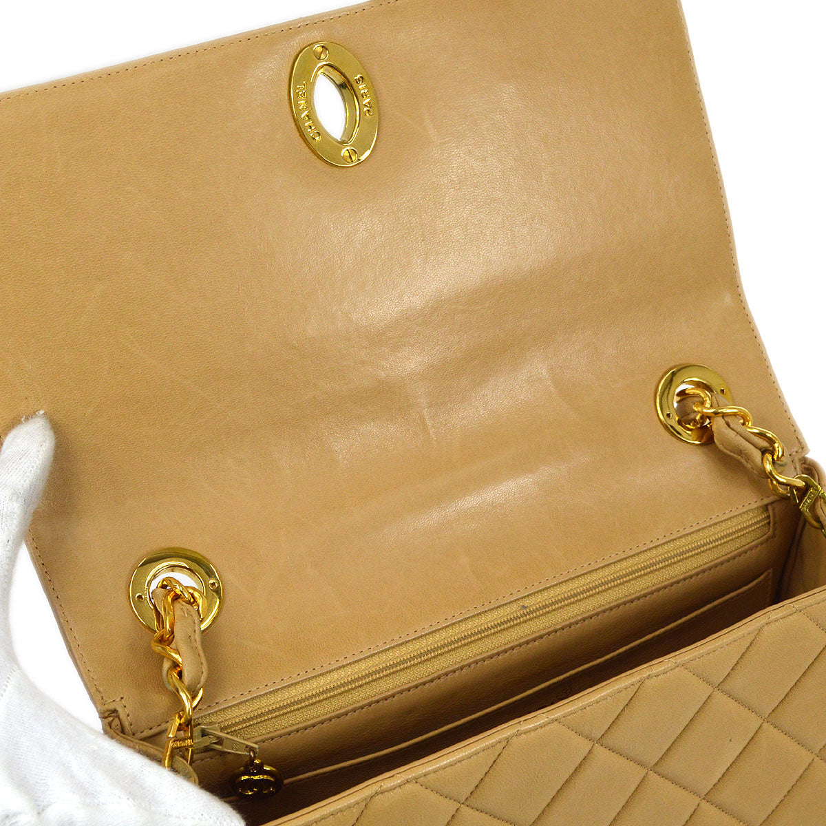 CHANEL 1994-1996 Beige Lambskin Straight Flap Medium 13790