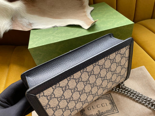Luxury Gucci DYONYSUS SHOULDER BAG 25 IN BEIGE JACQUARD FABRIC AND BLACK CALFSKIN TRIM SILVER HARDWARE