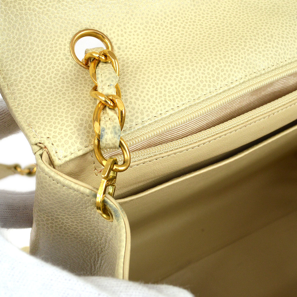 CHANEL 1996 Ivory Caviar Straight Flap Large 63585