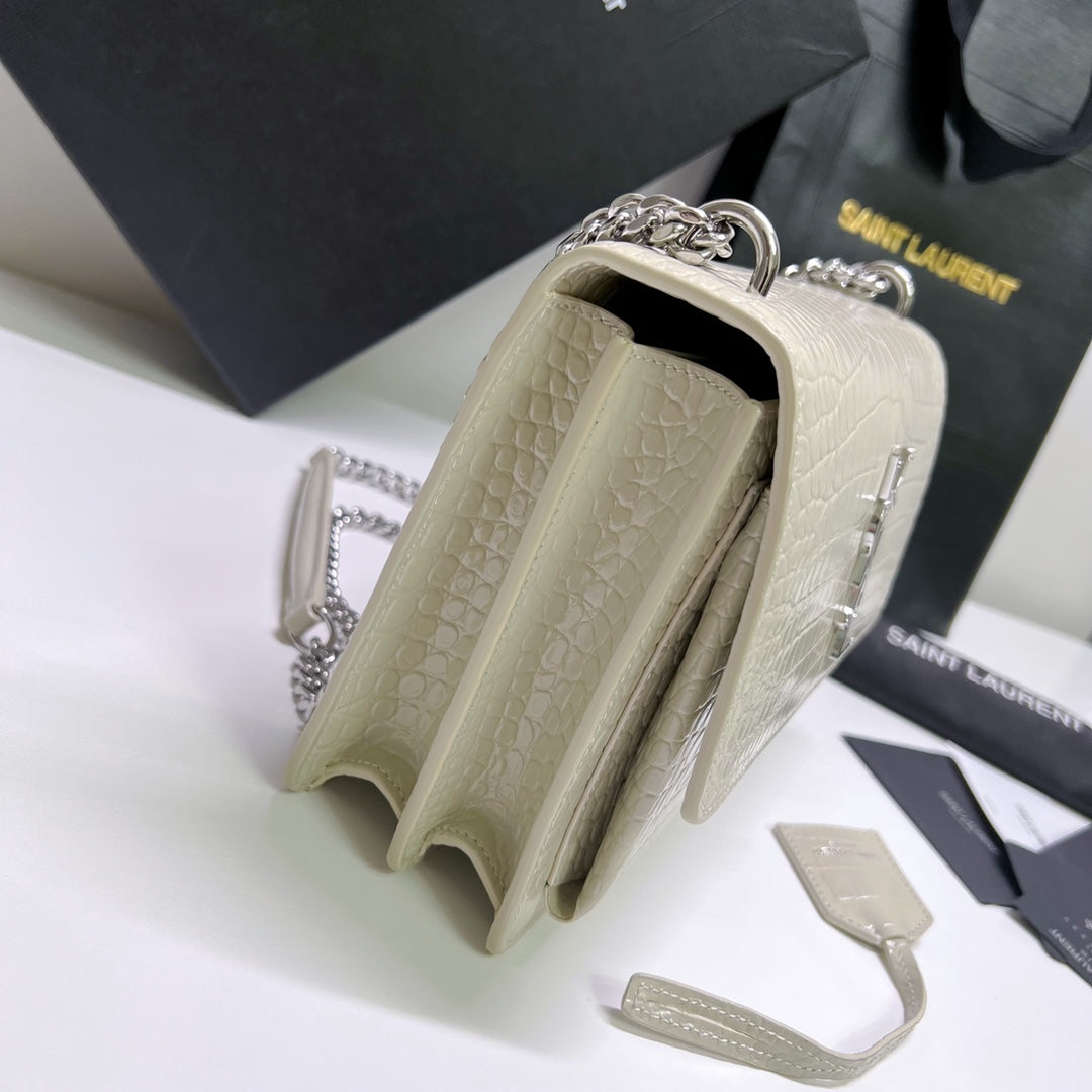 Luxury Saint Laurent SUNSET MEDIUM 22 IN WHITE CROCODILE PATTERN CALFSKIN SILVER HARDWARE