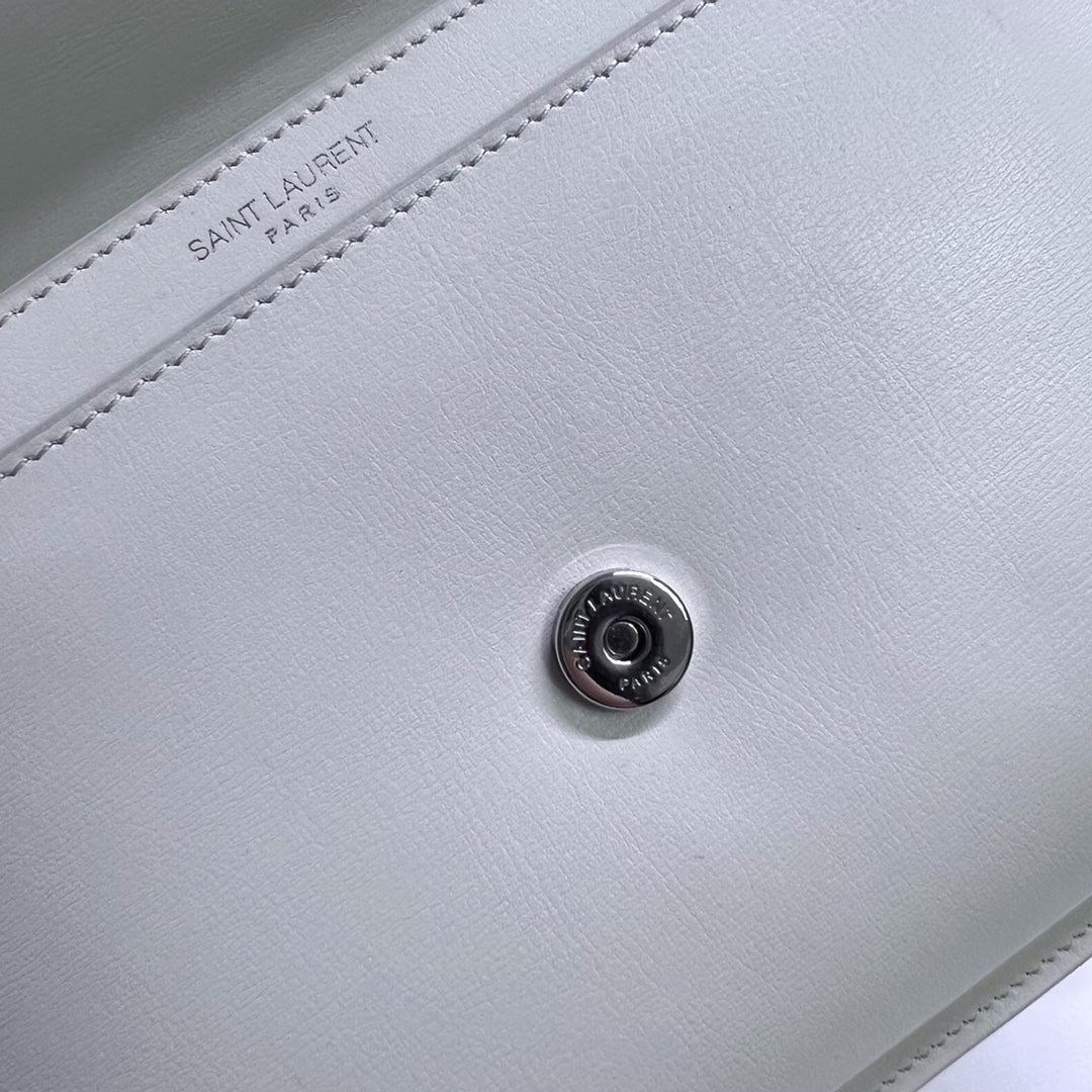 Luxury Saint Laurent SUNSET MEDIUM 22 IN WHITE CALFSKIN SILVER HARDWARE