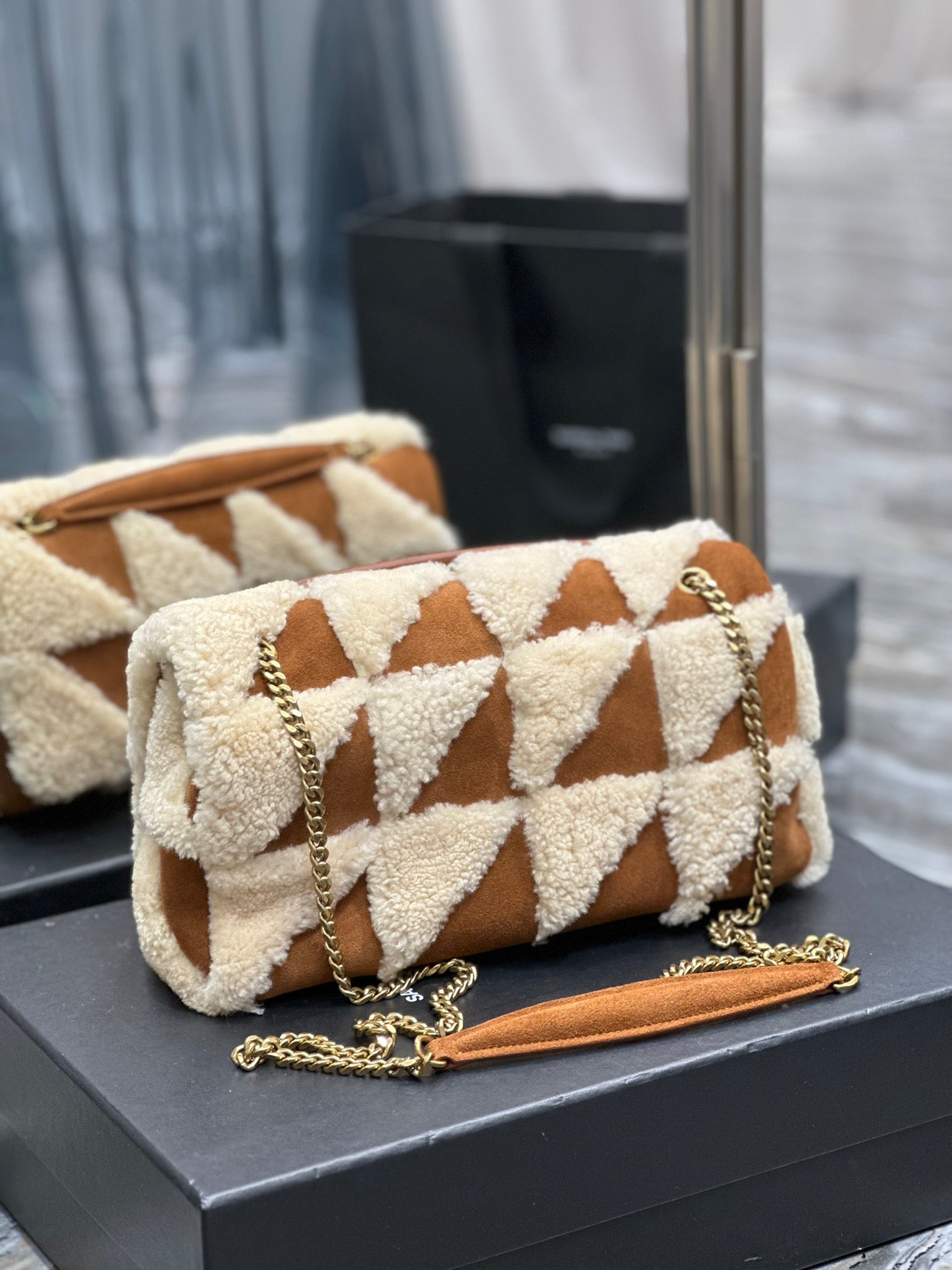 Luxury Saint Laurent JAMIE BAG 25 IN BROWN SUEDE MIX BEIGE SHEARLING GOLD HARDWARE