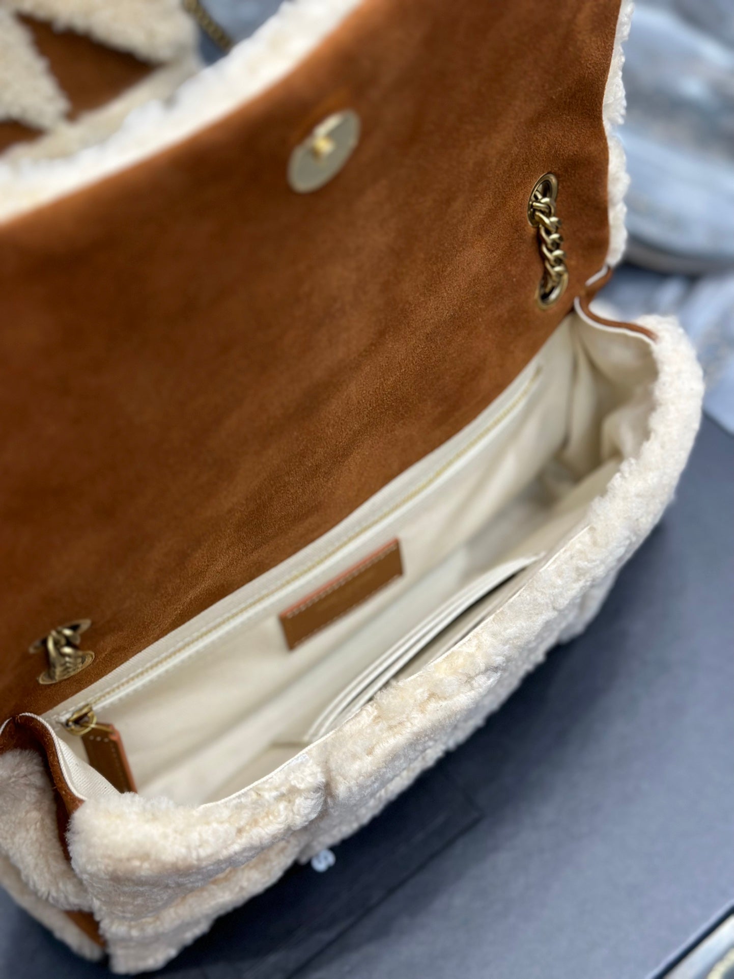 Luxury Saint Laurent JAMIE BAG 25 IN BROWN SUEDE MIX BEIGE SHEARLING GOLD HARDWARE