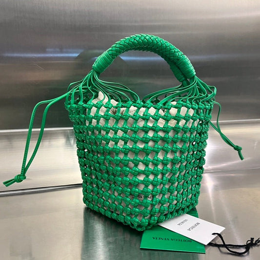 Luxury Bottega Veneta CAVALLINO 23 BAG IN GREEN LAMBSKIN