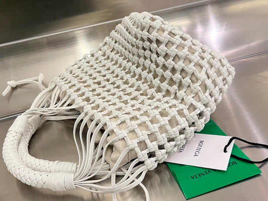 Luxury Bottega Veneta CAVALLINO 23 BAG IN WHITE LAMBSKIN