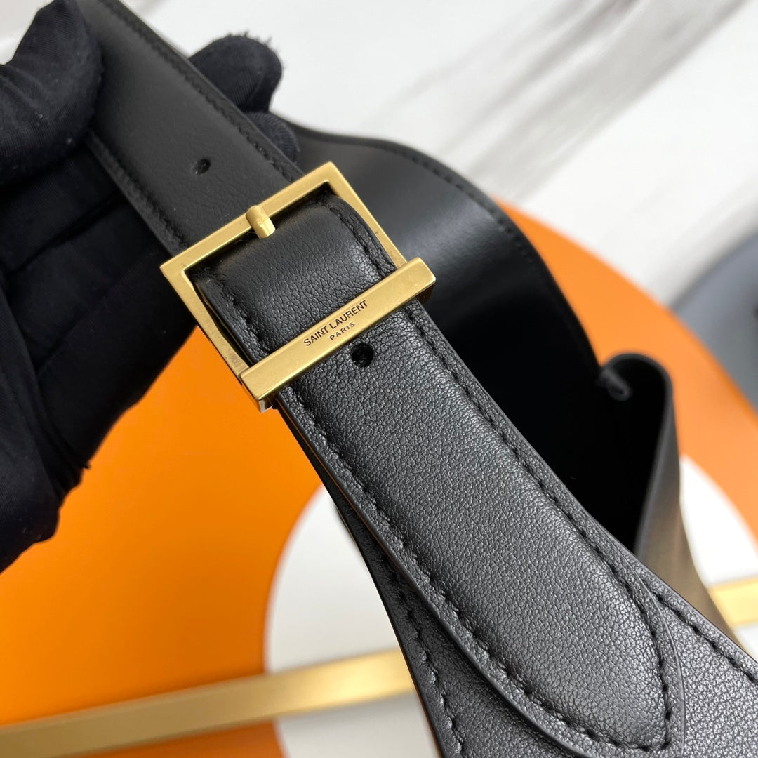 Luxury Saint Laurent le 5a7 small 23cm black calfskin
