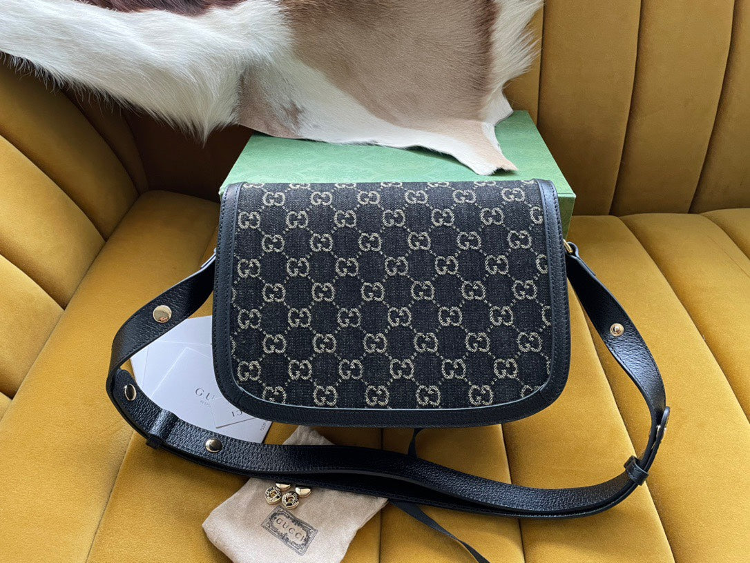 Luxury Gucci GG HORSEBIT 1955 SADDLE BAG 25 IN BLACK CANVAS AND CALFSKIN