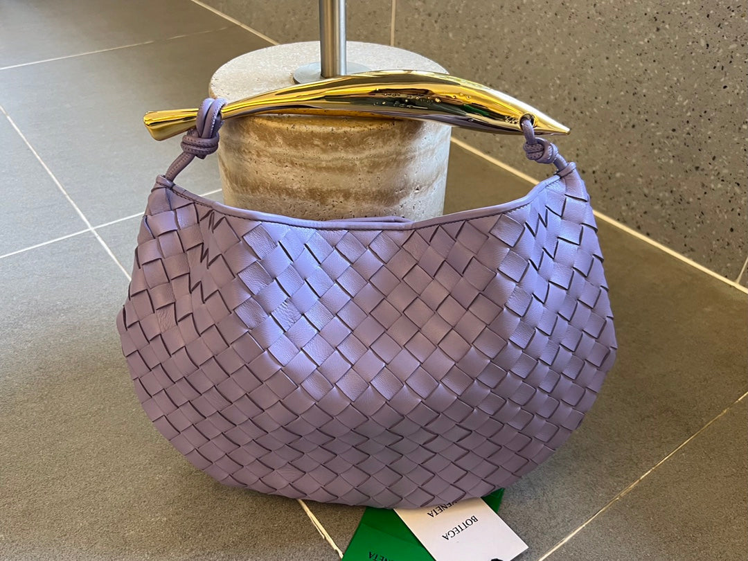 Luxury Bottega Veneta SARDINE 33 WITH CHAIN IN LIGHT PURPLE LAMBSKIN