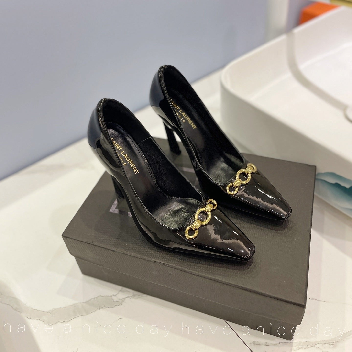Luxury Saint Laurent SL SILVANA CHAIN PUMPS GLOSSY BLACK CALFSKIN