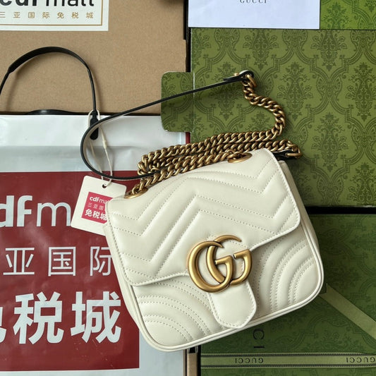 Luxury Gucci gg marmont mini 18cm white calfskin gold hardware
