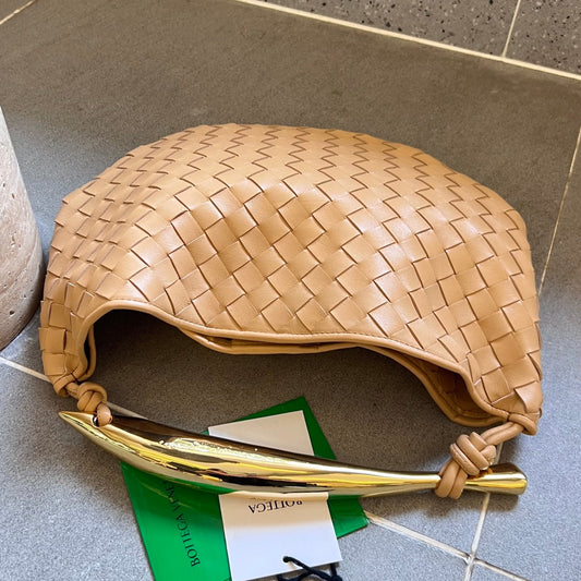 Luxury Bottega Veneta SARDINE 33 WITH CHAIN IN DARK CREAM LAMBSKIN