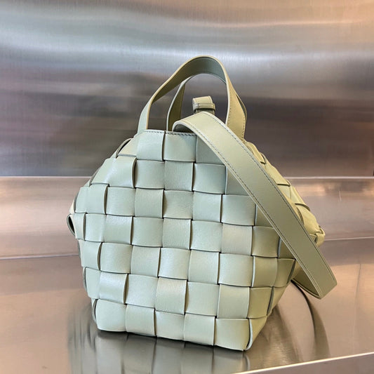 Luxury Bottega Veneta MEDIUM 28 CASSETTE GREY LAMBSKIN