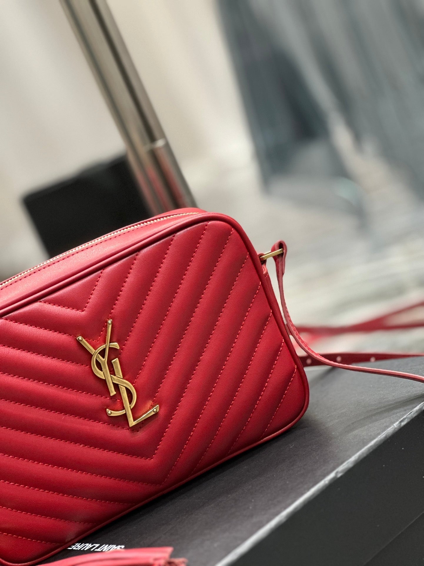 Luxury Saint Laurent LOU CAMERA 23 RED LAMBSKIN GOLD HARDWARE