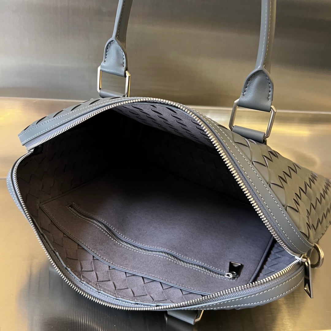 Luxury Bottega Veneta SLIM INTRECCIATO BRIEFCASE 36 GREY CALFSKIN