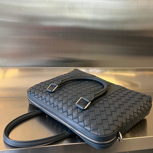 Luxury Bottega Veneta SLIM INTRECCIATO BRIEFCASE 36 SLATE CALFSKIN