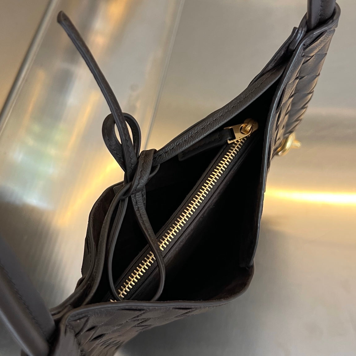 Luxury Bottega Veneta MINI SOLSTICE 30 CHOCOLATE LAMBSKIN