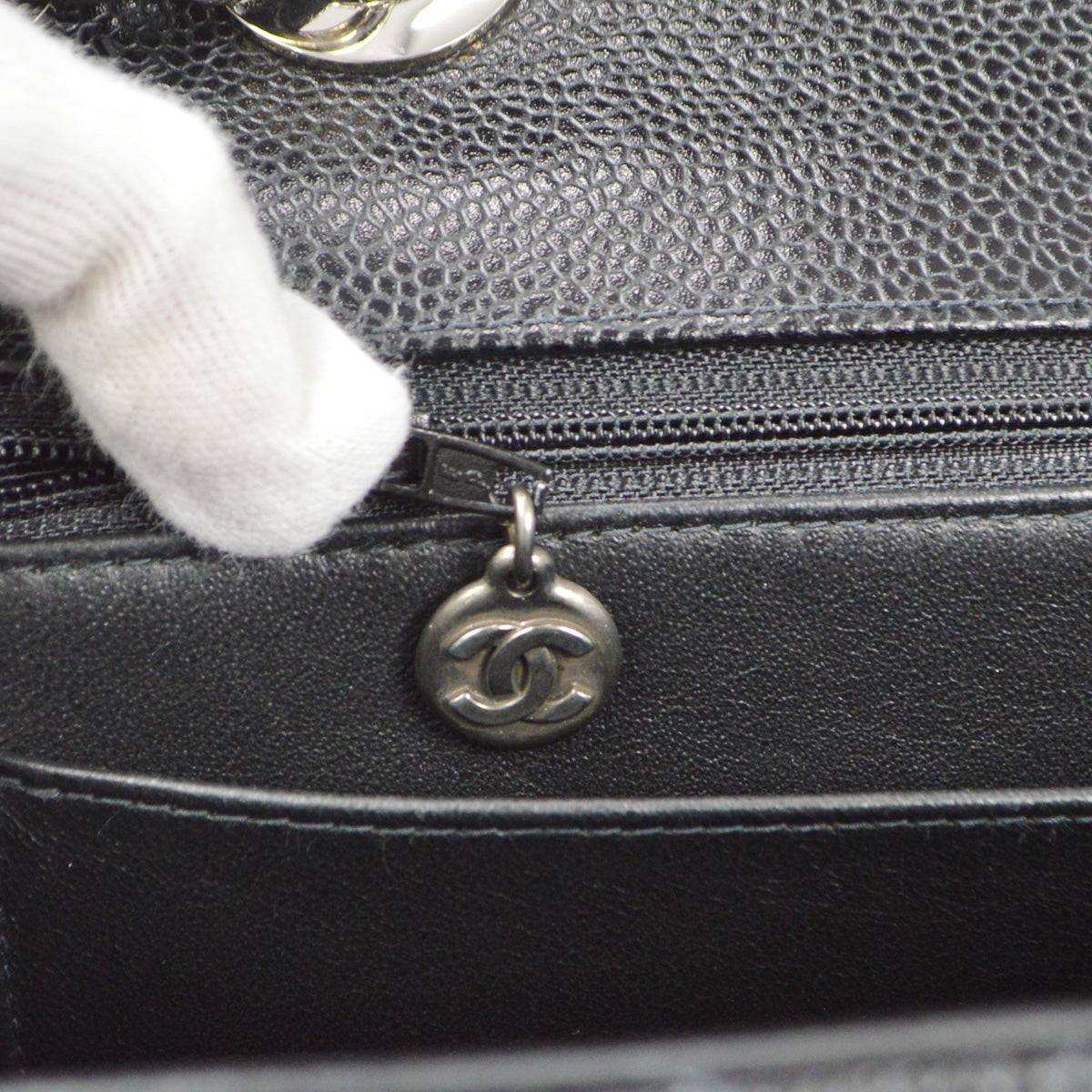 CHANEL Classic Flap Jumbo Double Chain Shoulder Bag Black Caviar 87978
