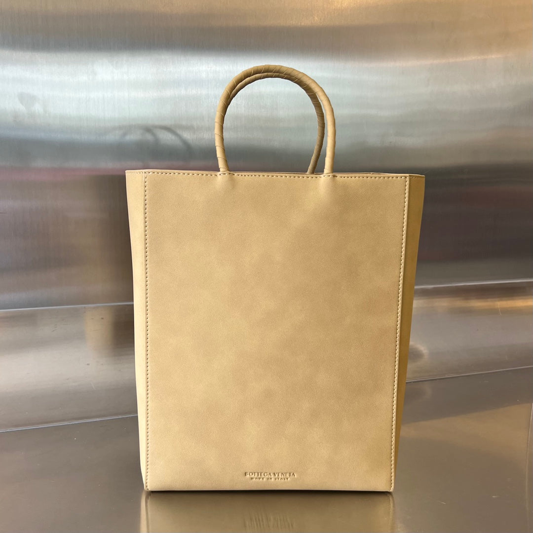 Luxury Bottega Veneta SMALL 26  BROWN BAG KRAFT CALFSKIN