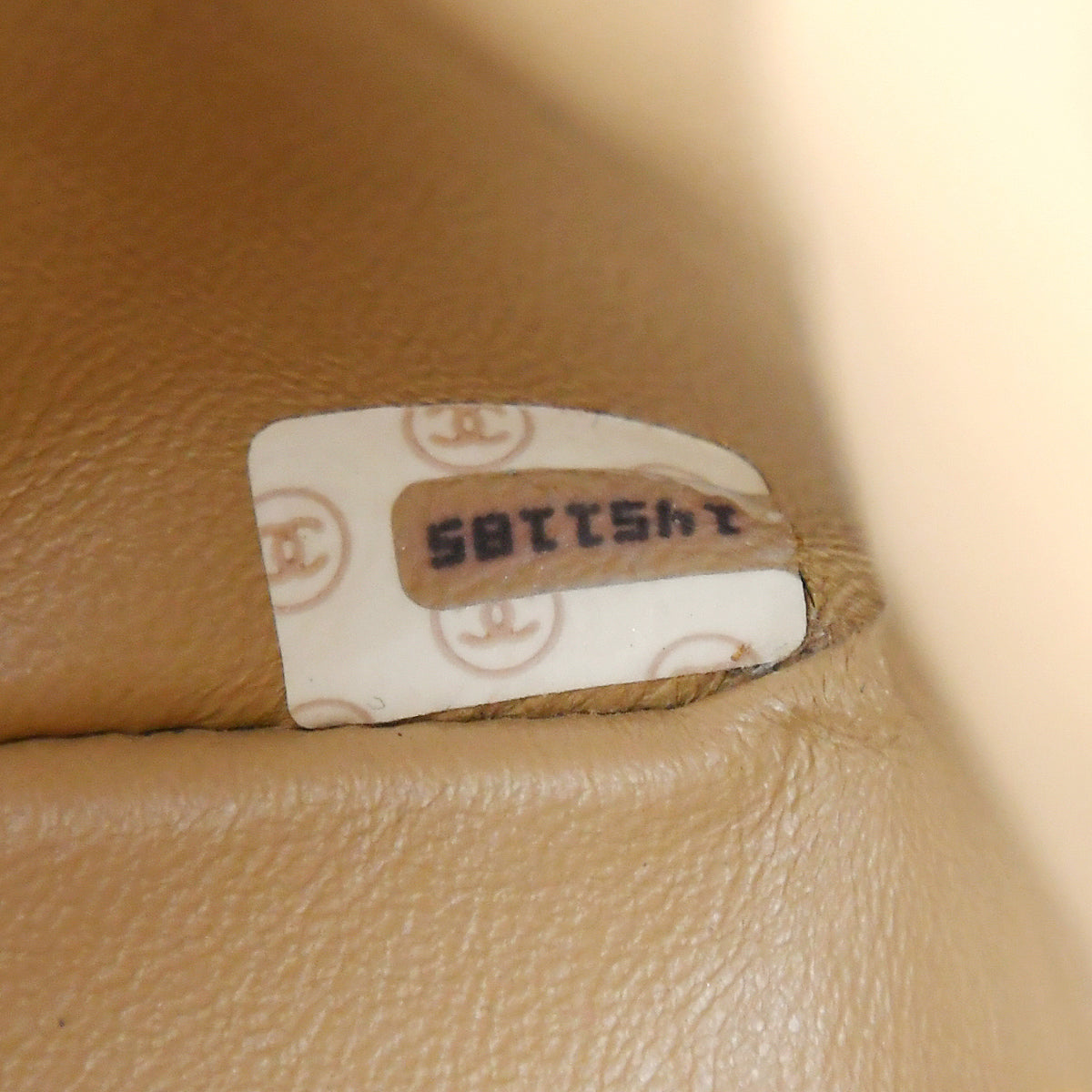 CHANEL 1986-1988 Full Flap Small Beige Lambskin 97831