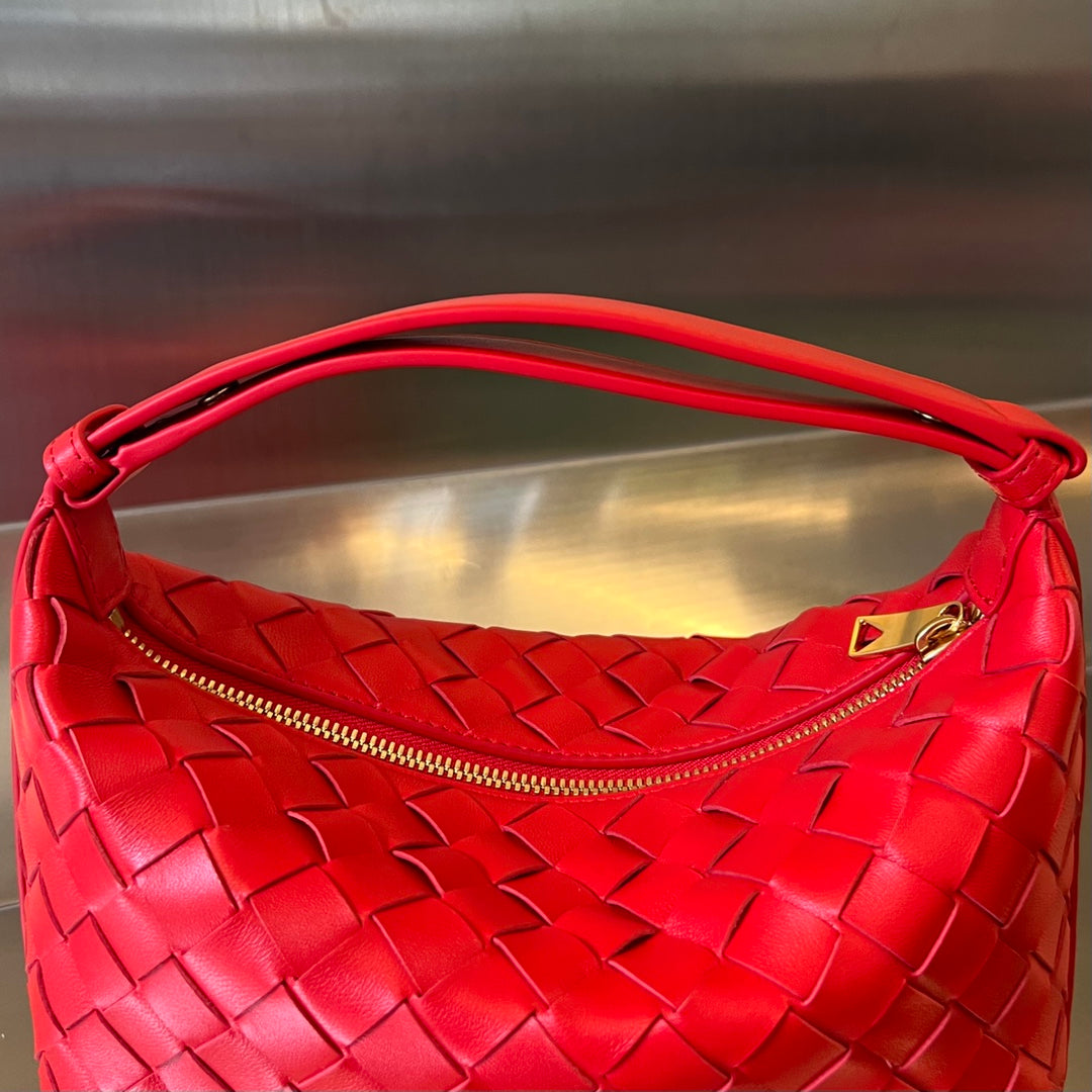 Luxury Bottega Veneta WALLACE 22 BAG IN CHERRY RED CALFSKIN