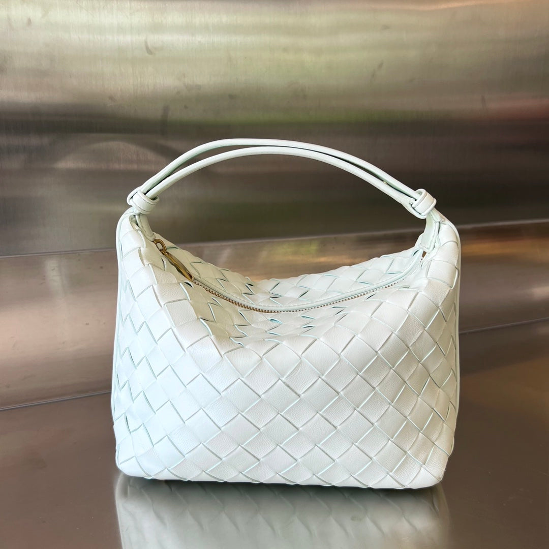 Luxury Bottega Veneta WALLACE 22 BAG IN WHITE CALFSKIN